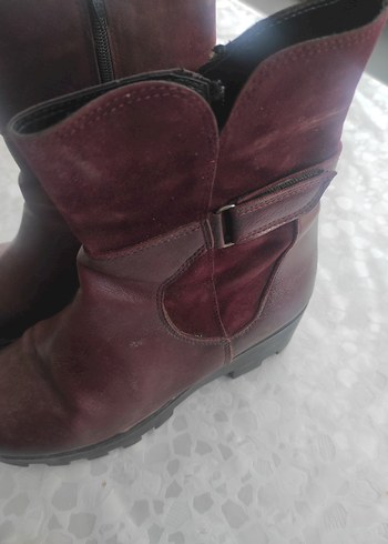 Burgundy Deri Tokalı Kadın Bot - Görsel 3