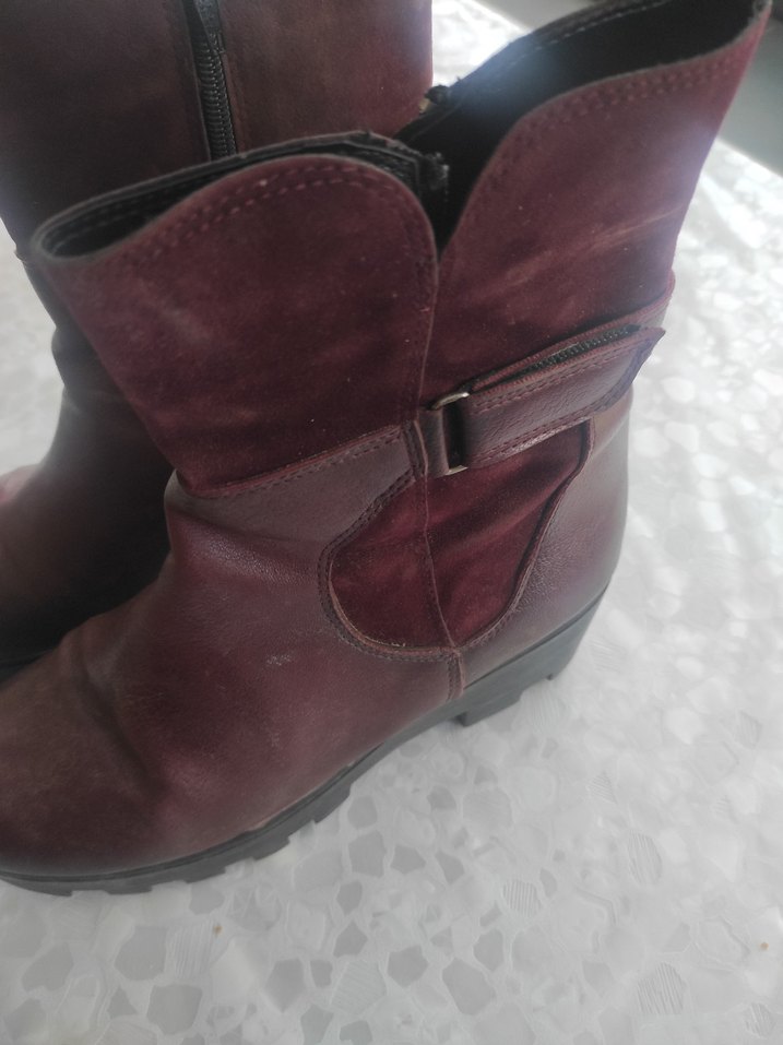 Burgundy Deri Tokalı Kadın Bot - Görsel 3