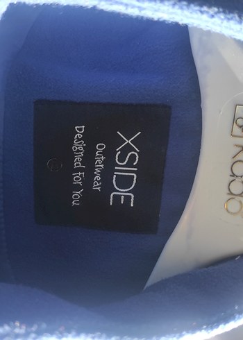 Düğme Detaylı Lacivert Kaban - Görsel 3