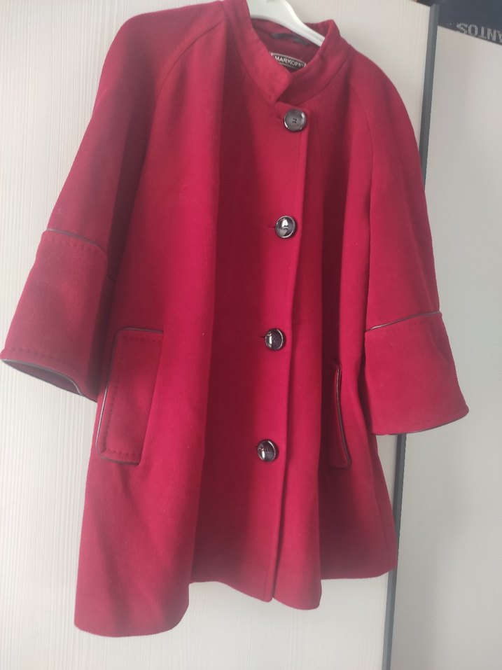 Düğmeli Kırmızı Kadın Kaban - Görsel 3