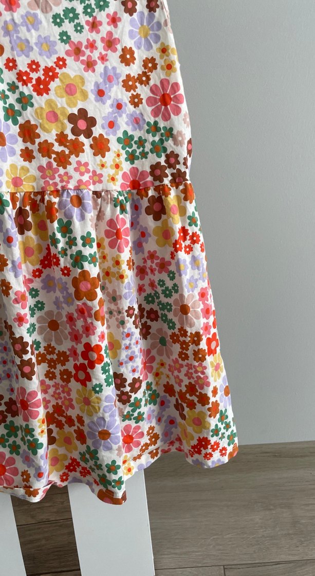 Çiçek Desenli Kolsuz Kız Elbisesi - Görsel 5