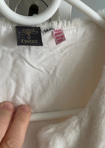 Beyaz Kürklü Kadın Yelek - Görsel 4