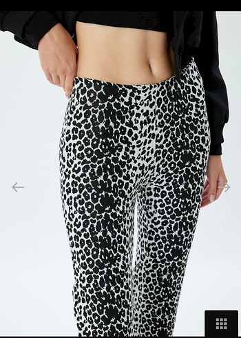 Koton leopar Desenli tayt İspanyol Paça Pantolon - Görsel 3