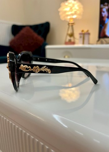 İthal Orjinal Tasarım Gül Güneş Gözlüğü - Görsel 3