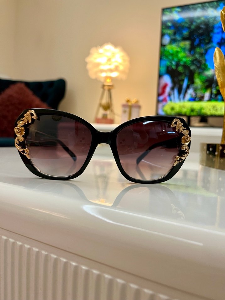 İthal Orjinal Tasarım Gül Güneş Gözlüğü - Görsel 2