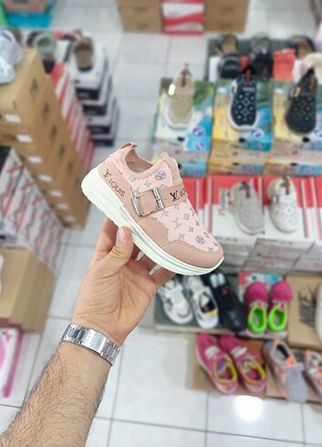 Çocuk Spor Ayakkabı 