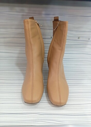 LC Waikiki Deri bot 