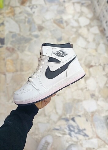 Nike beyaz siyah air jardon 