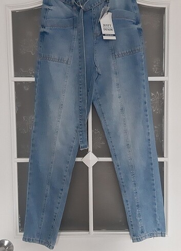 Zara mom jean