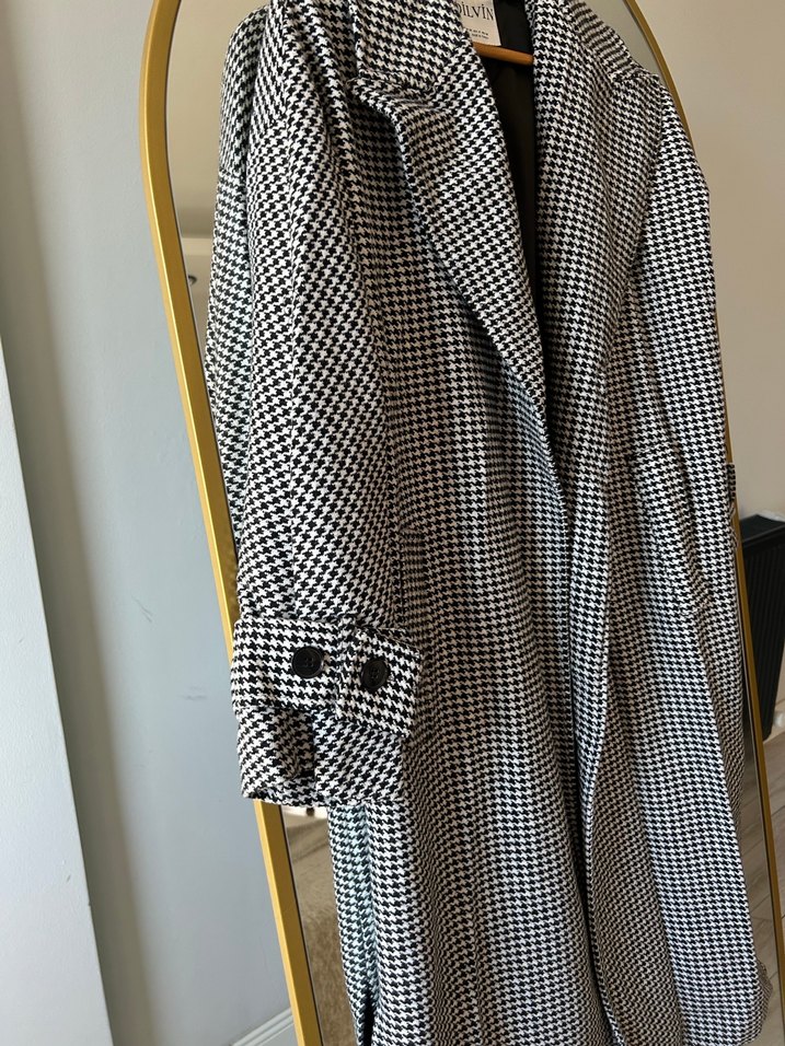 Gri Ekoseli Uzun Kadın Kaban - Görsel 4