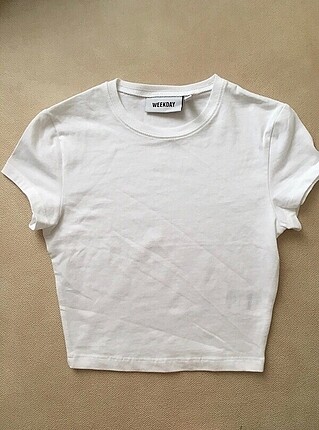 Bershka Beyaz crop tişört