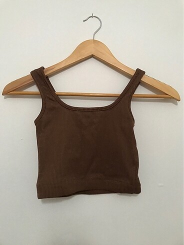 Stradivarius crop