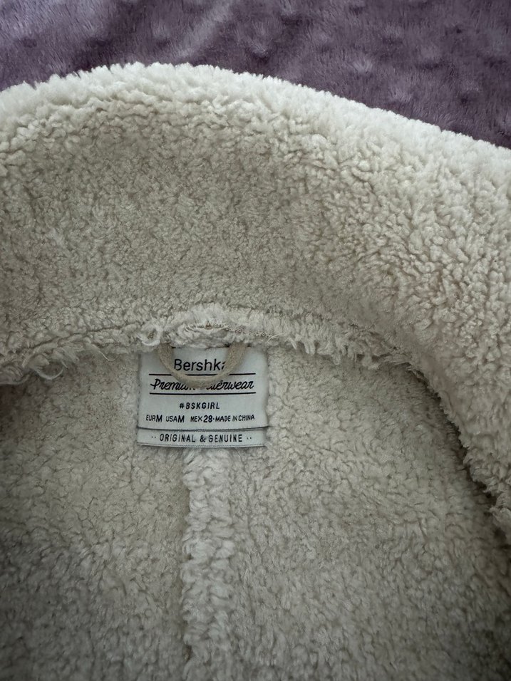 Bej Süet Kürklü Kadın Ceket - Görsel 4