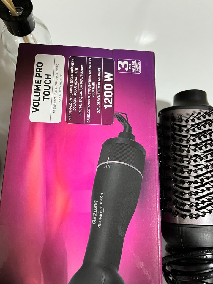 Siyah Saç Şekillendirici Düzleştirici - Görsel 3