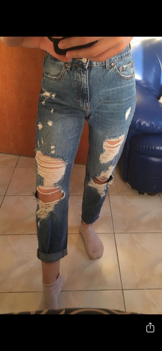 Kadın Açık Mavi Yırtık Bol Kesim Denim Pantolon Mom Jean - Görsel 2