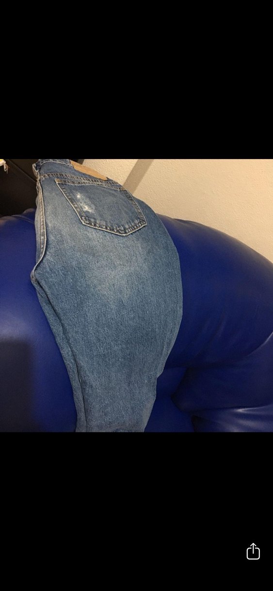 Kadın Açık Mavi Yırtık Bol Kesim Denim Pantolon Mom Jean - Görsel 4