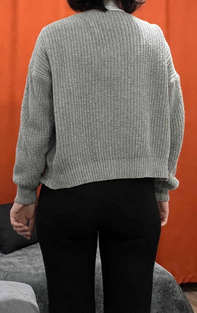 Gri V Yaka Örgü Kadın Hırka / Yelek - Görsel 2