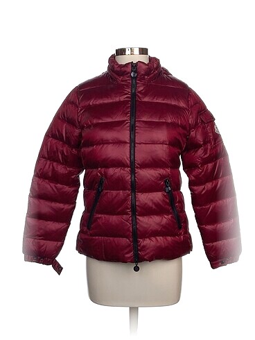 Moncler Mont %70 İndirimli.