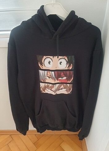 Anime sweat M beden.Sıfır ayarında