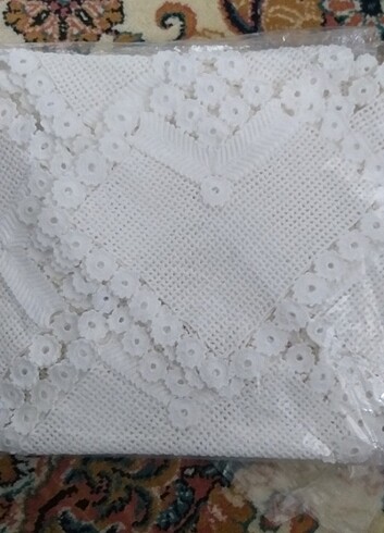 xs Beden Dantel