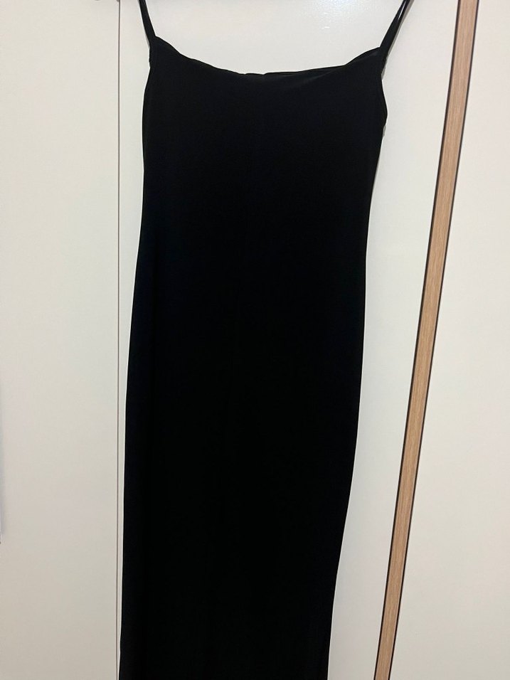 Trendyol & Milla Siyah Uzun İnce Askılı Elbise - Görsel 4