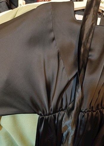 Siyah Uzun Kollu Drapeli Uzun Elbise - Görsel 4