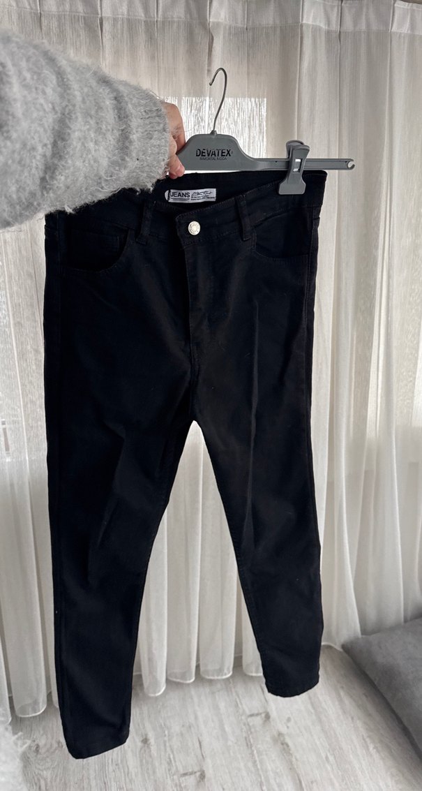 Kadın Siyah Normal Kesim Denim Pantolon - Görsel 3