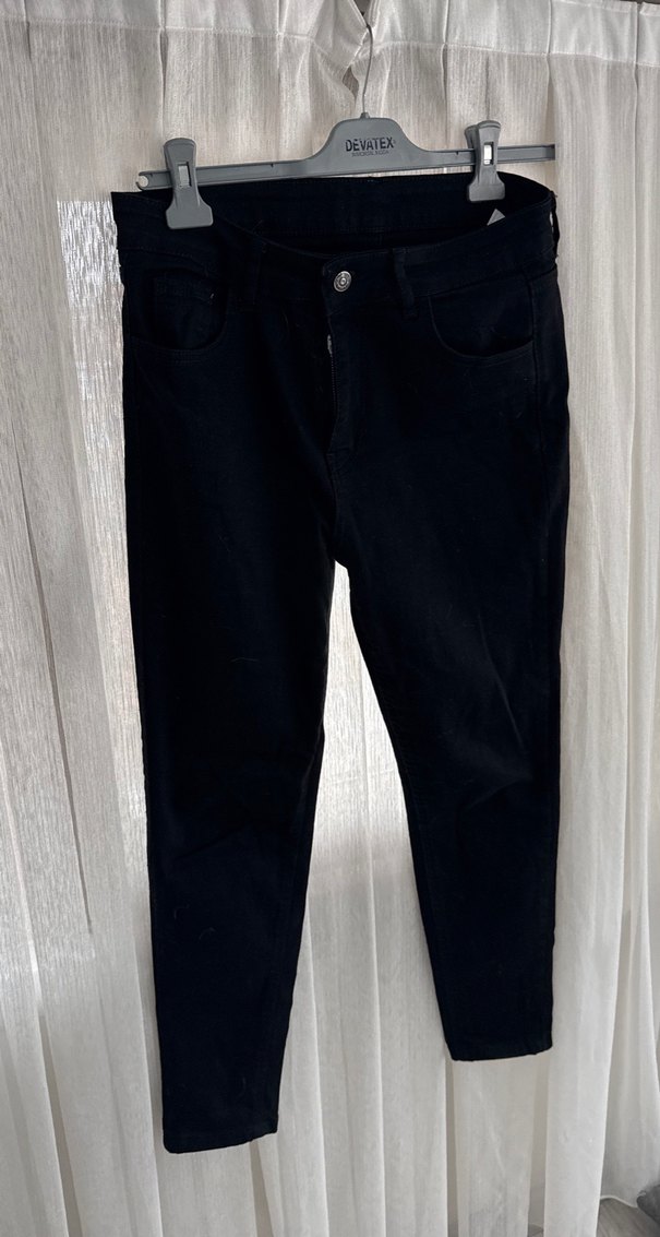 Siyah Kemerli Kadın Skinny Denim Pantolon - Görsel 2