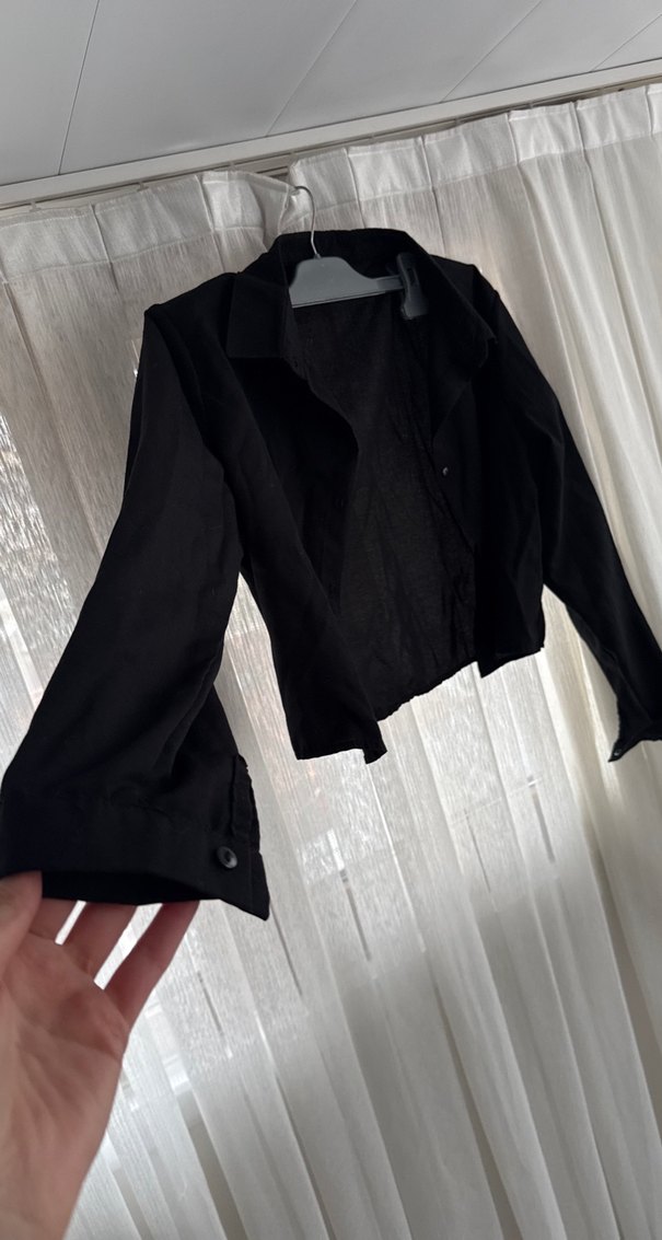 Siyah Keten Düğmeli gömlek - Görsel 2