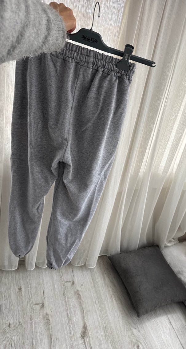 Gri Rahat Kesim Kadın Eşofman Altı - Görsel 2