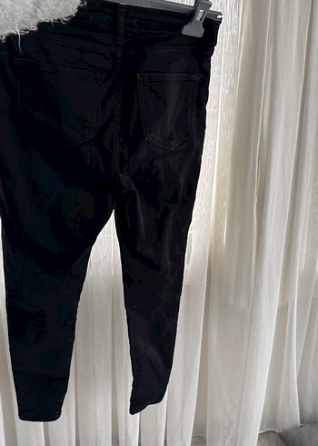 Siyah Kadın Dar Kesim Midi Kot Pantolon - Görsel 4