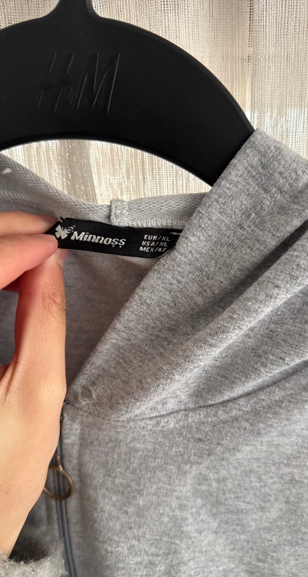 Gri Kadın Kapüşonlu Fermuarlı Sweatshirt - Görsel 4