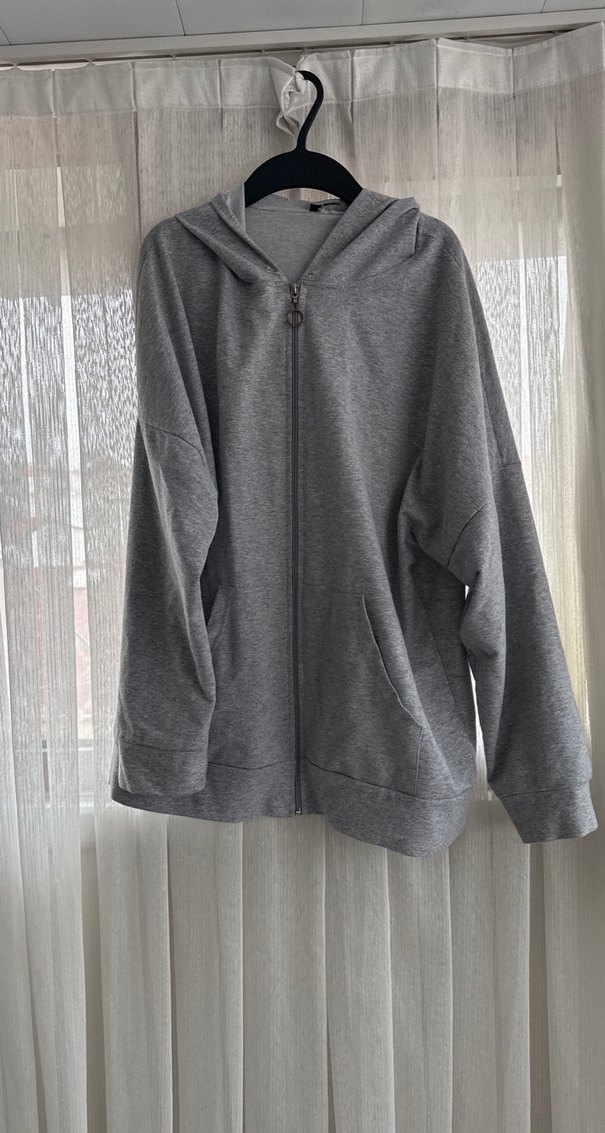 Gri Kadın Kapüşonlu Fermuarlı Sweatshirt - Görsel 3