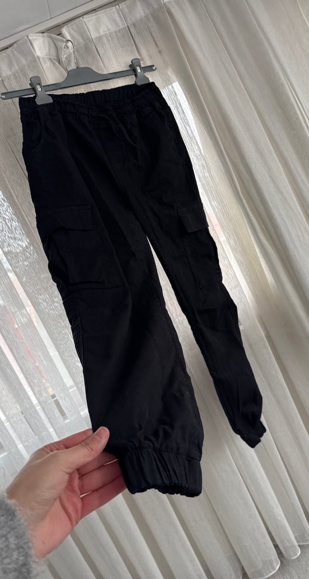 Siyah Kemerli Kadın Rahat Kumaş Pantolon - Görsel 3