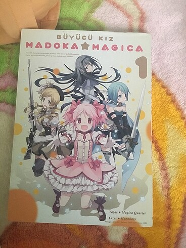 madoka magica 1 ici ve disi temiz