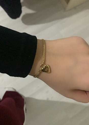 GUESS Altın Zincirli Yılan Desenli Bileklik - Görsel 2