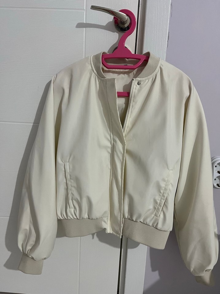 Beyaz Mini Kadın Bomber Ceket - Görsel 2