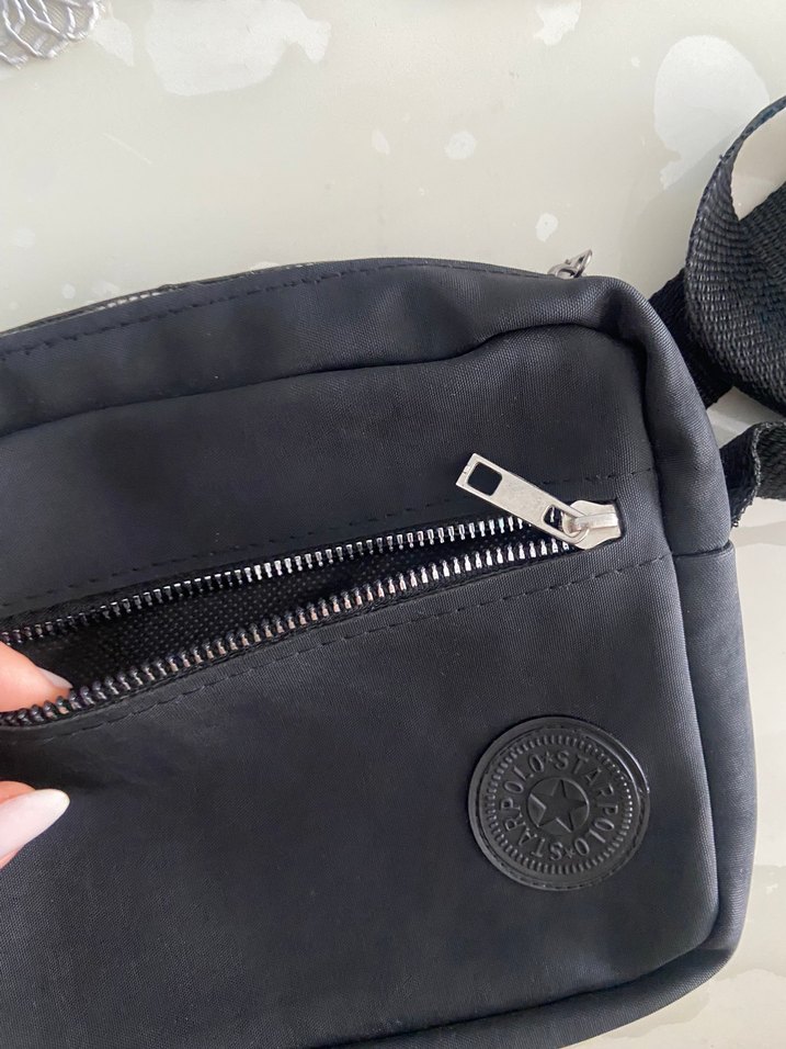 Siyah Kadın Fermuarlı Crossbody Çanta - Görsel 4