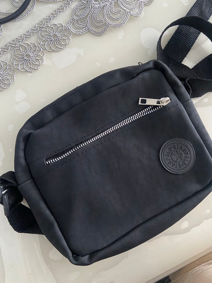Siyah Kadın Fermuarlı Crossbody Çanta - Görsel 2