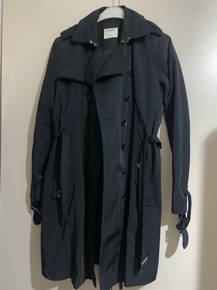 Kemerli Siyah Kadın Trençkot - Görsel 3