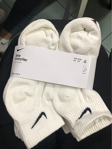 Nike 6 lı çorap