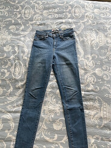 32 Beden mavi Renk Koton jeans