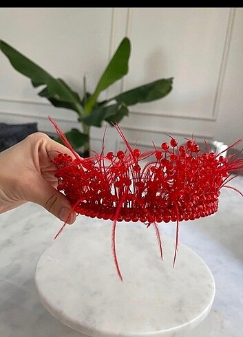  Beden Kina tacı