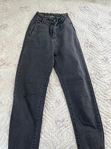 Siyah Mom Jean