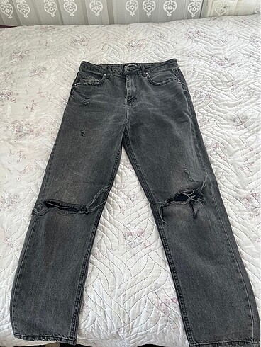 40 Beden Yırtık Kot Pantolon Mom Jean