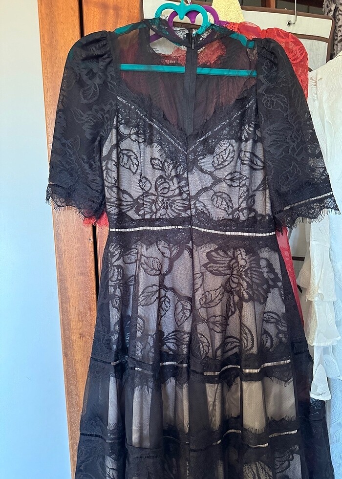 Siyah söz elbisesi - Görsel 3