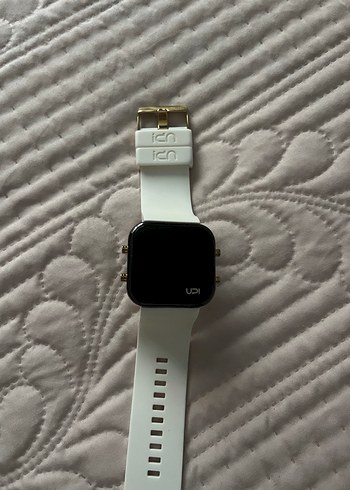 Beyaz Akıllı Saat, Siyah Ekran - Görsel 4