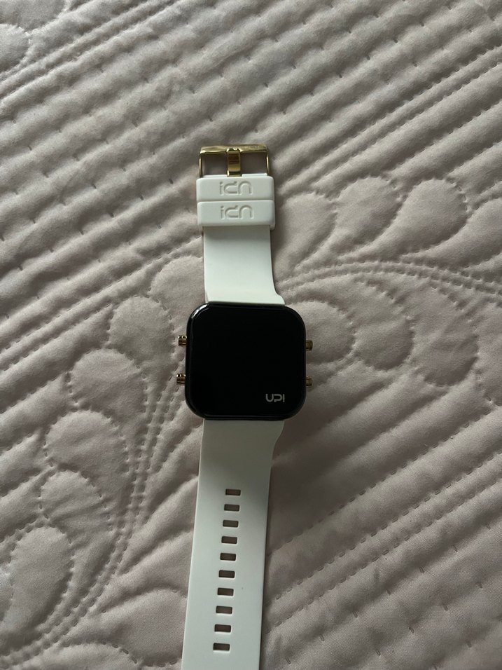 Beyaz Akıllı Saat, Siyah Ekran - Görsel 4