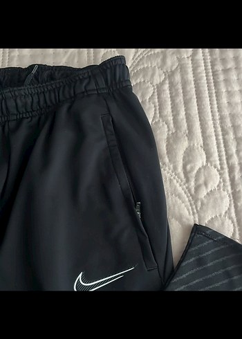Erkek Siyah Fermuarlı Spor Eşofman Altı - Görsel 4