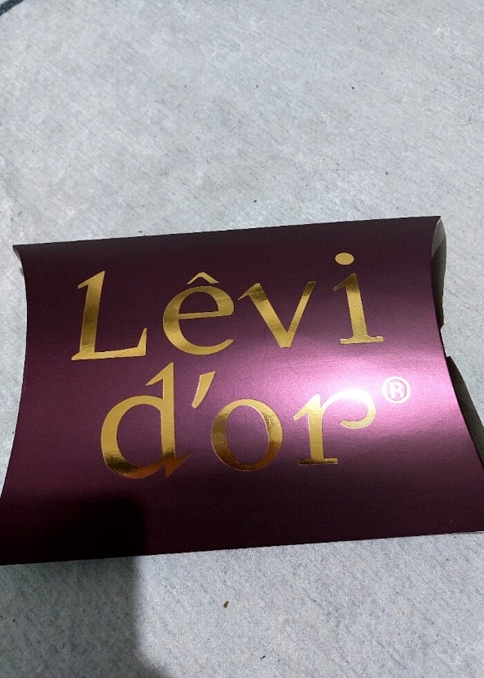 Levi dor saf ipek eşarp  - Görsel 4